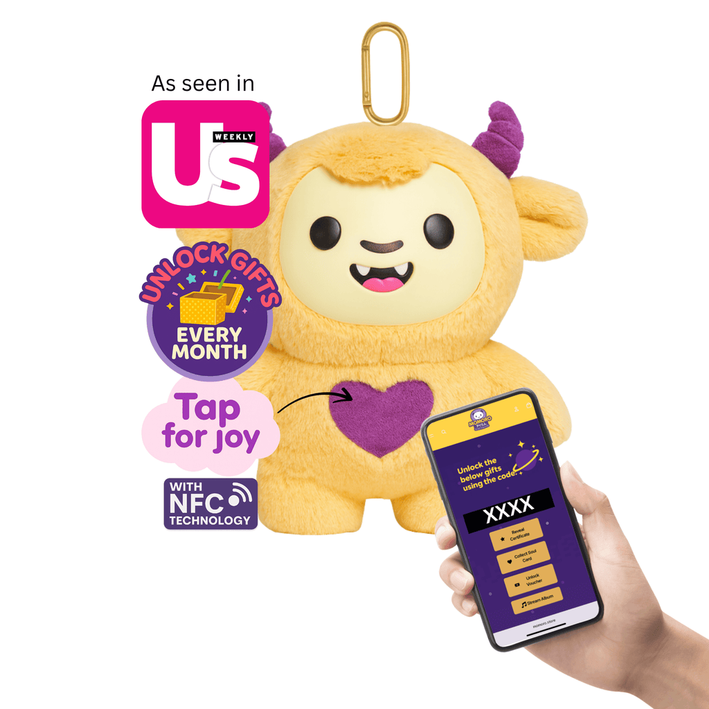KUTI Blind Box plush toy with purple heart and keychain